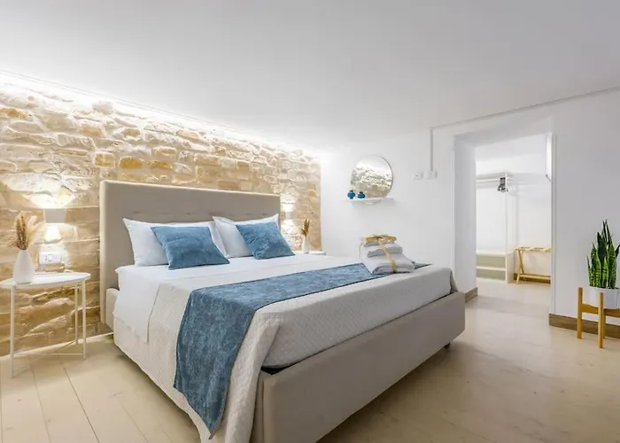 Centro Storico Sciacca - Casa Di Pisa Cortile Termine